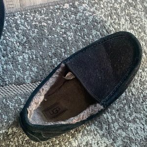 Ugg slippers
